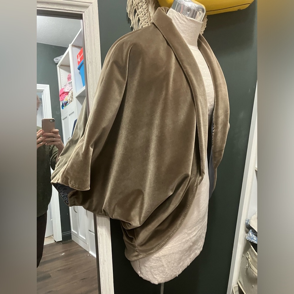 Cocoon velvet jacket